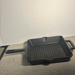 Artisan Black Cast Iron Square Grill Pan with Handle 10 inch